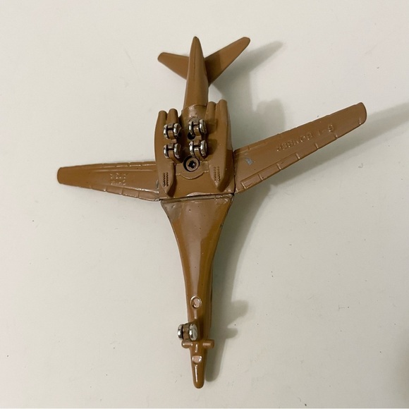 Lot of 6 Aircrafts F-117A Stealth Fighter F-16 Fighter Jet - Picture 9 of 14